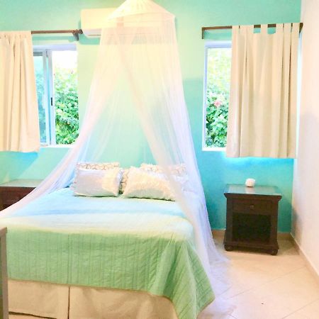 Esquina De La Felicidad De Playacar Bed and Breakfast Playa del Carmen Zewnętrze zdjęcie